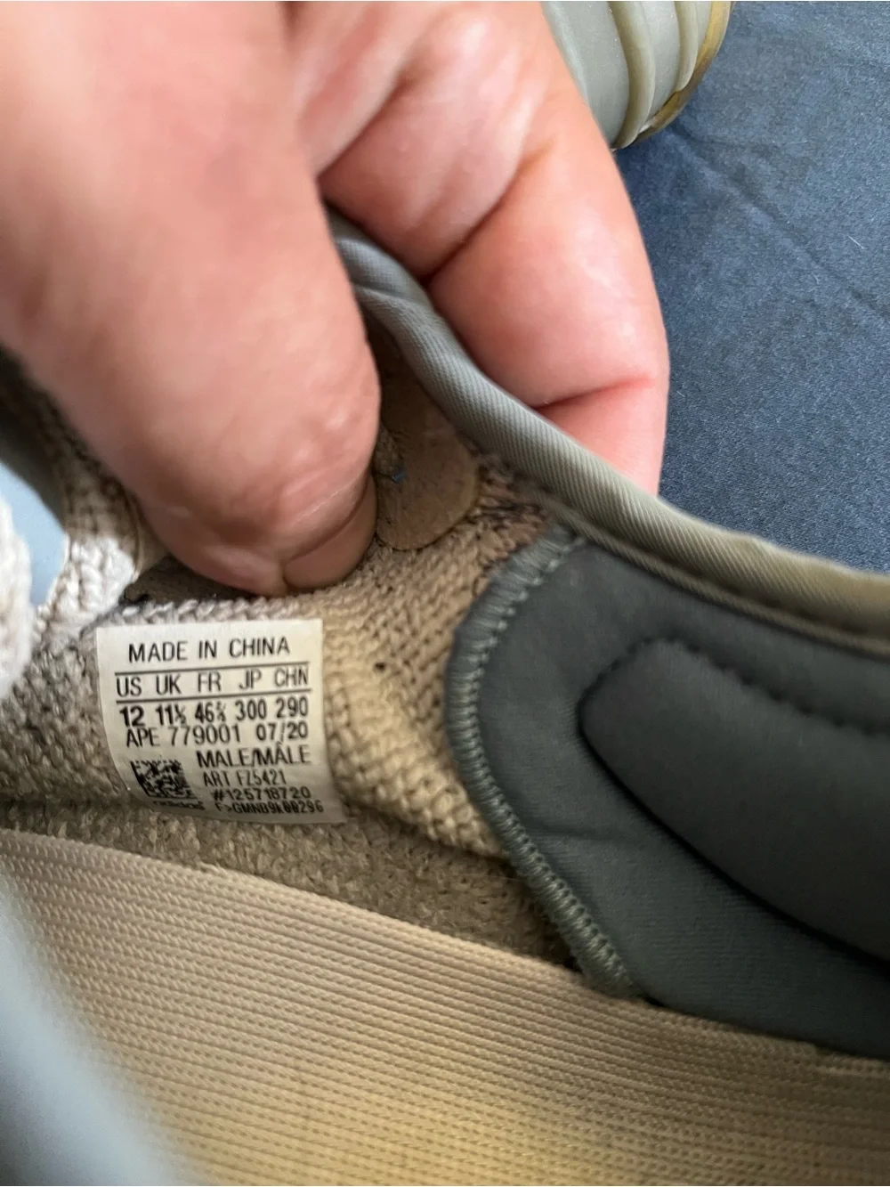 Adidas Yeezy Boost 350 V2 Men’s Sneakers - Grey/Tan